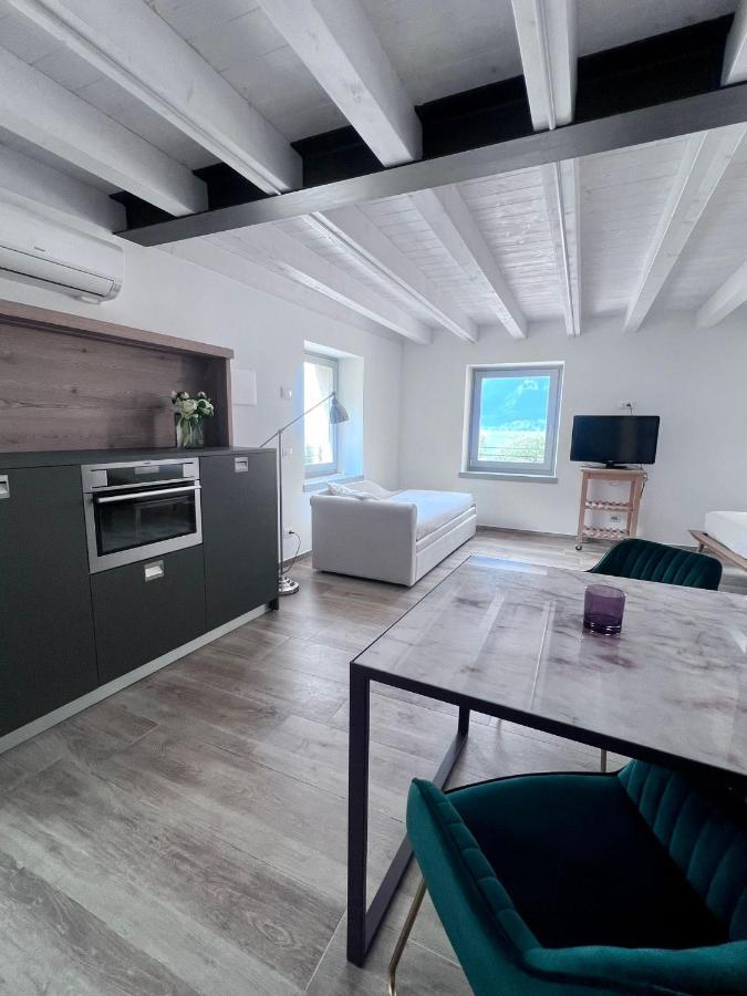 Absentia 1763 Garda Boutique Home - Lake Front Brenzone Extérieur photo