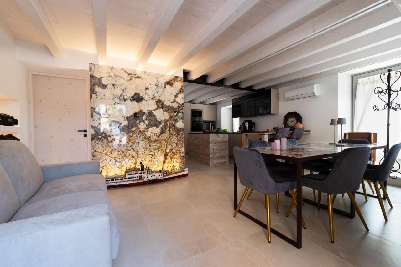 Absentia 1763 Garda Boutique Home - Lake Front Brenzone Extérieur photo