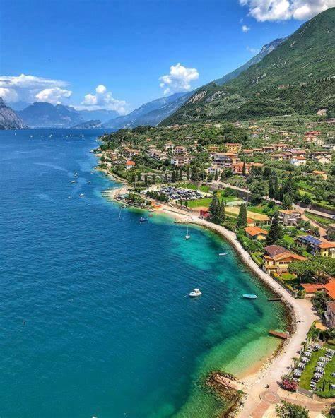 Absentia 1763 Garda Boutique Home - Lake Front Brenzone Extérieur photo