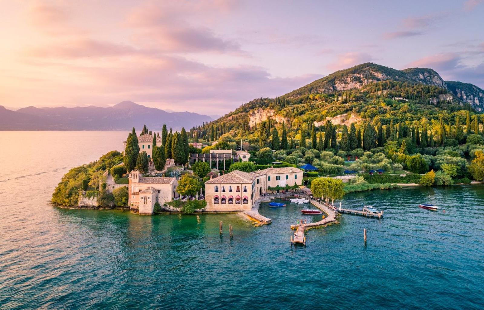 Absentia 1763 Garda Boutique Home - Lake Front Brenzone Extérieur photo