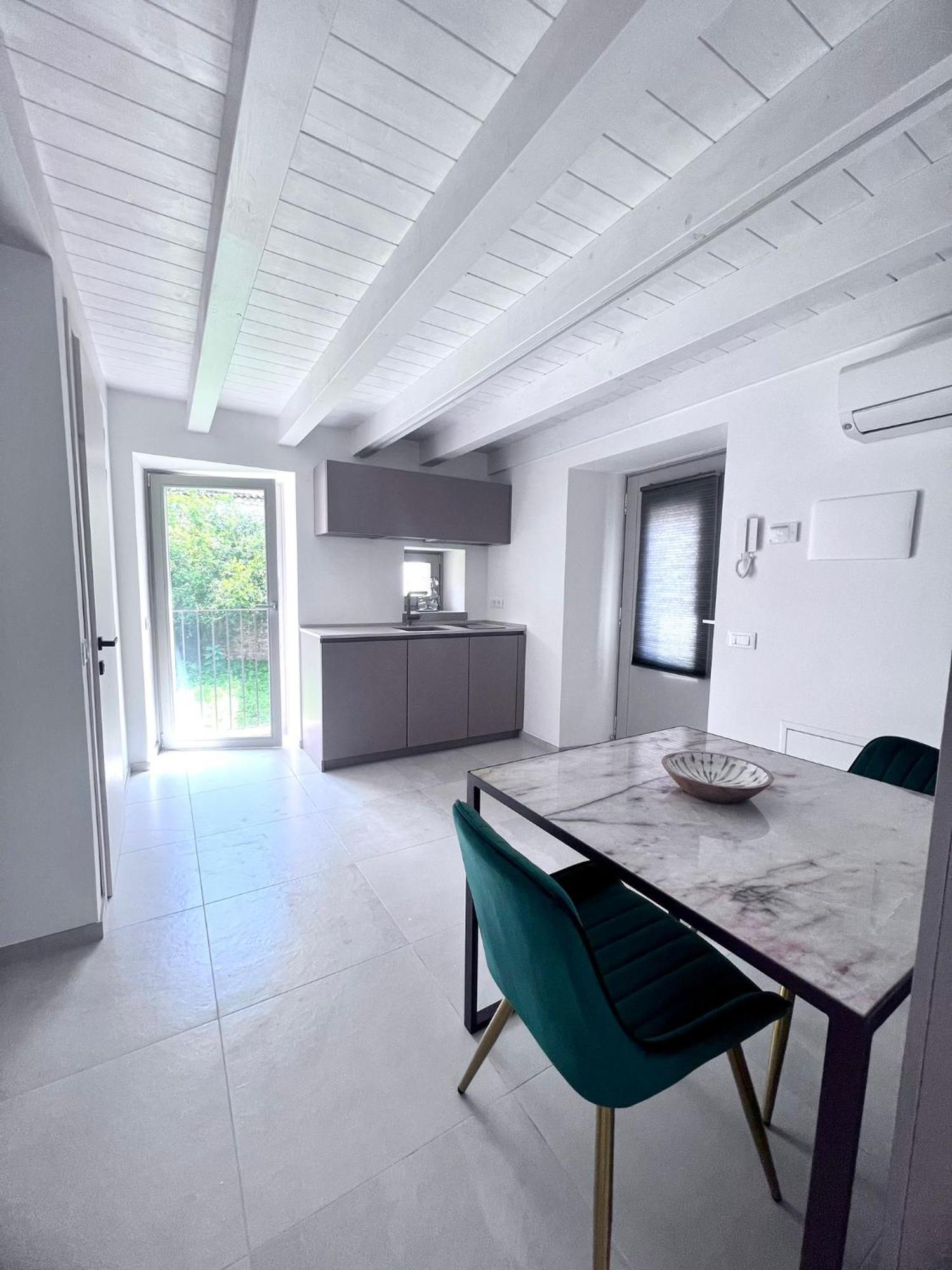 Absentia 1763 Garda Boutique Home - Lake Front Brenzone Chambre photo